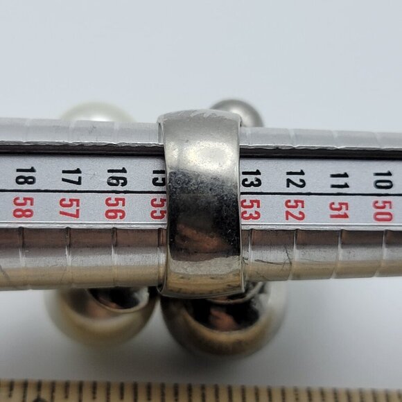 Lia Sophia Silver And White Simulated Pearl Cocktail Statement Ring Size 7 - Picture 9 of 11